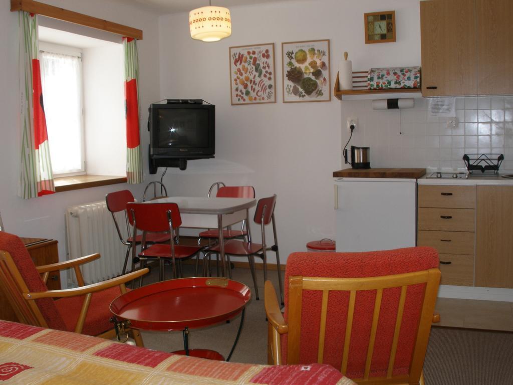 Pecka Penzion Pec pod Snezkou Room photo